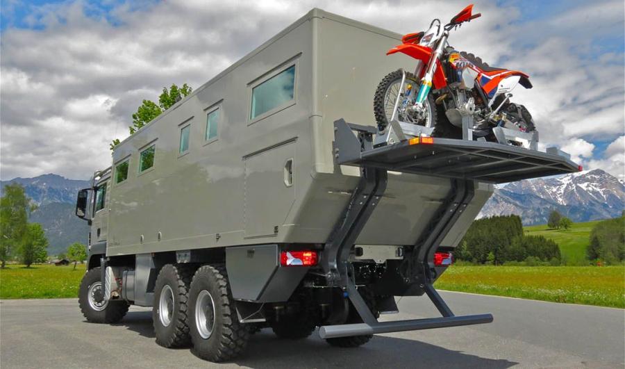  Action Mobil Globecruiser 7500 Family 2014 года  (фото 8 из 9)